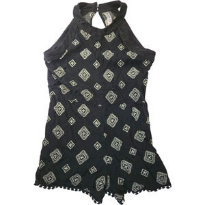 Beauties Women’s XL Black Boho Sleeveless Romper Keyhole Back Crochet Trim Festi